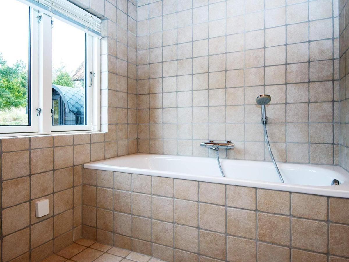 6 Person Holiday Home In R M Vesterhede Bagian luar foto