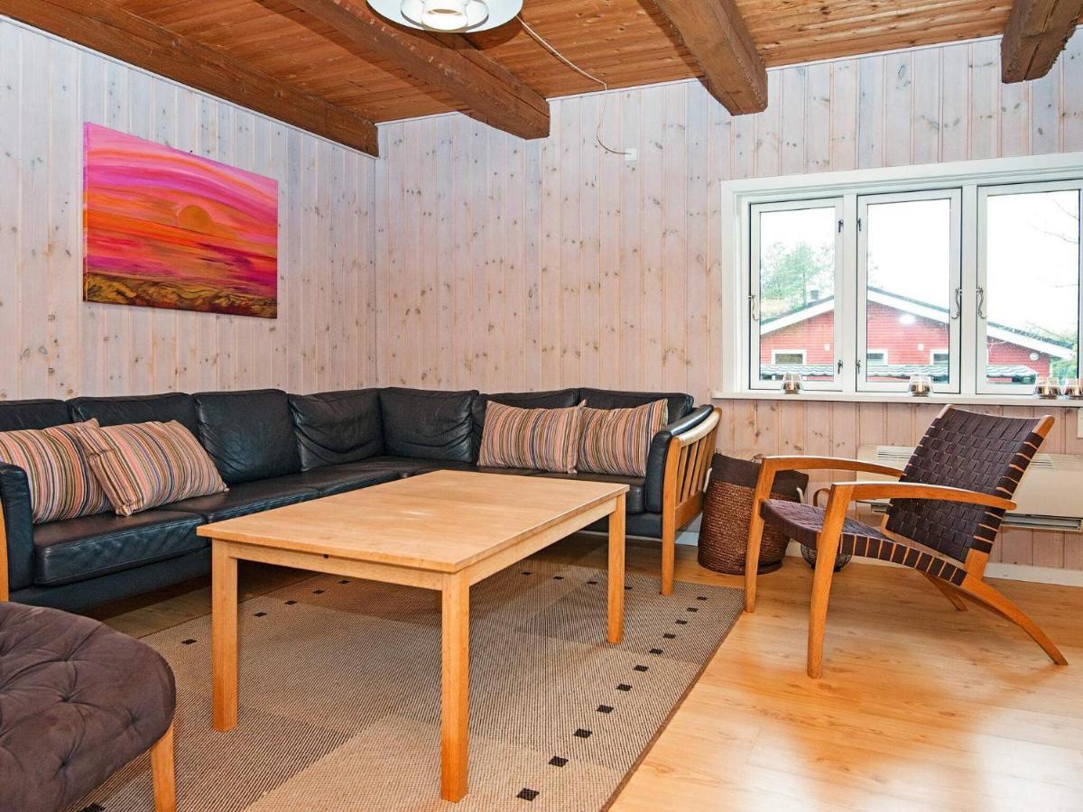 6 Person Holiday Home In R M Vesterhede Bagian luar foto